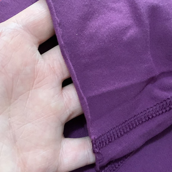 Lululemon purple leggings Sz 4 - Picture 5 of 5